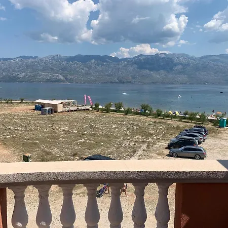 Ata Apartahotel *