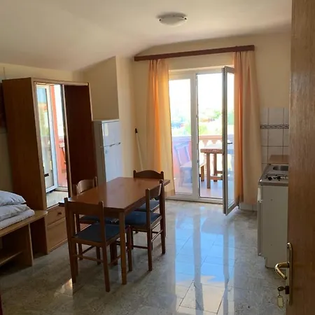 Apartahotel Ata *