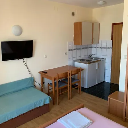 Apartahotel Ata *