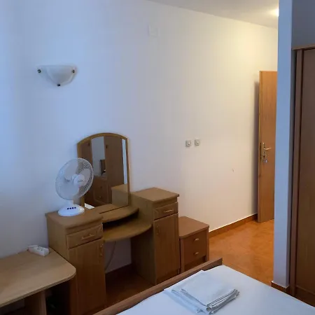 Apartahotel Ata *