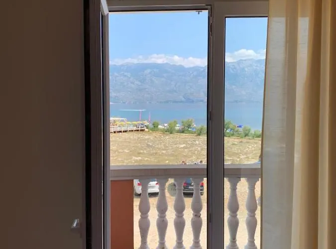 Ata Ξενοδοχείο με διαμερίσματα 3*